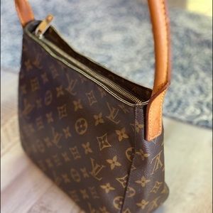 Authentic Louis Vuitton Purse